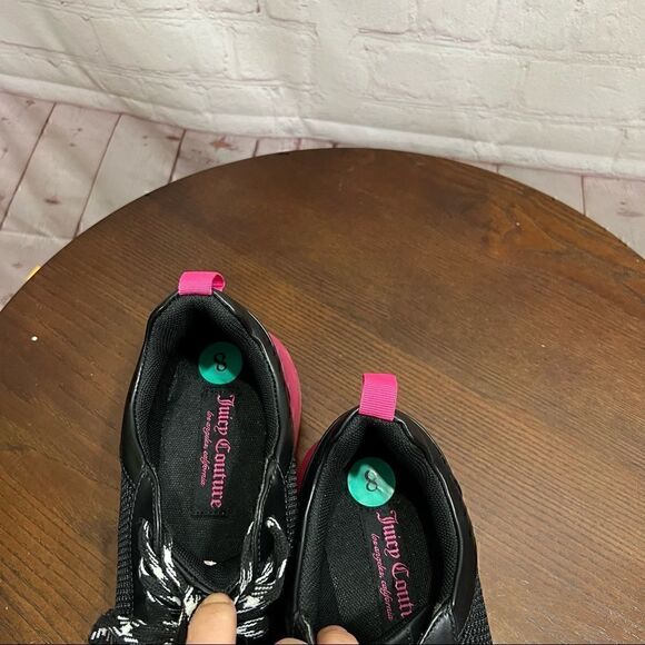 JUICY COUTURE Pleather and Mesh upper with pink rubber soles sneakers new size 8 - Picture 4 of 11